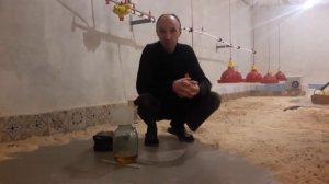 Бройлер. Обработка помещения хлористым йодом.