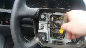 Как снять руль на Audi A6 C5
