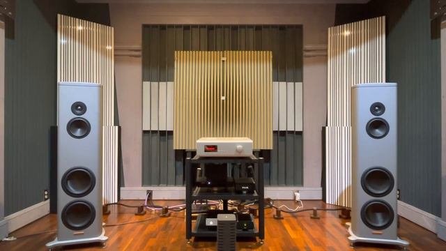 Magico S3 Mkii + Soulution 330 + Mit + Crystal Cable + Sotm + Qsa Ultra Black Red +Artnovion смотреть онлайн