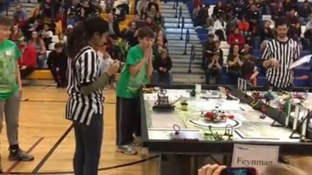 Clueless 5 third place robot game run смотреть онлайн