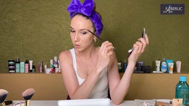 Makeup. Брови. Мастер-класс (часть 3/4) смотреть онлайн