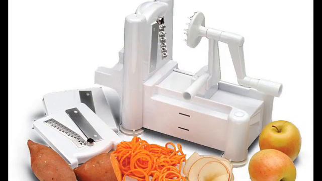 Paderno World Cuisine A4982799 Tri-Blade Plastic Spiral Vegetable Slicer; spiral veggie slicer смотреть онлайн