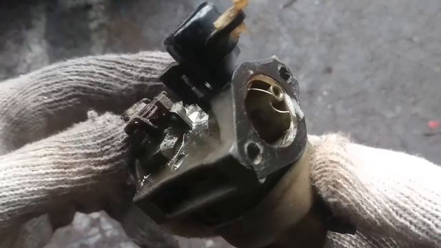 【除雪機】不動ジャンク品を直せる様になりたい方へ捧げるキャブレター分解掃除からリコイル修理など一挙解説 смотреть онлайн