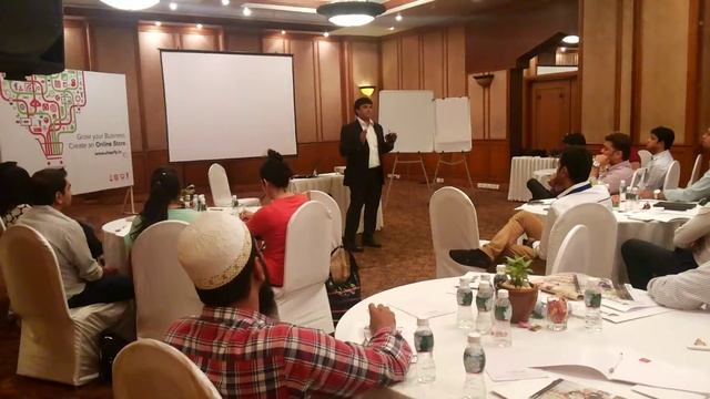 E-Commerce Event in Orchid Hotel смотреть онлайн