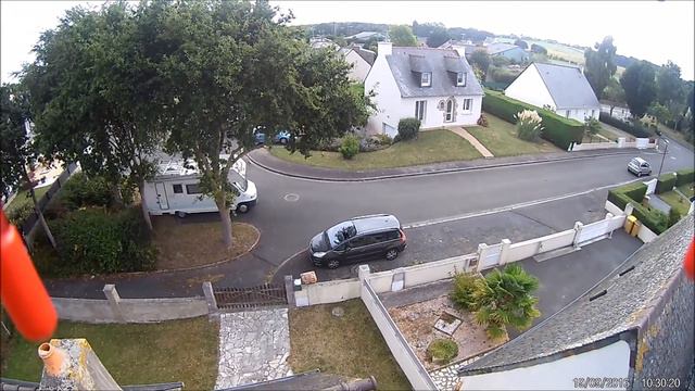 Hubsan H501S + Gimbal+ Eken H8R смотреть онлайн