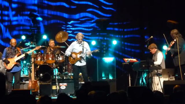 John McLaughlin - A Lotus on Irish Streams смотреть онлайн