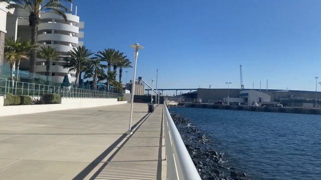 БЕЗДОМНЫЙ НА УЛИЦЕ В SAN DIEGO ХОТЕЛ ЗАБРАТЬ У МЕНЯ ТЕЛЕФОН смотреть онлайн