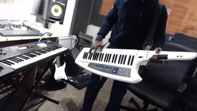 WO Drum and Synth Bass cover By Klasikbeatz смотреть онлайн