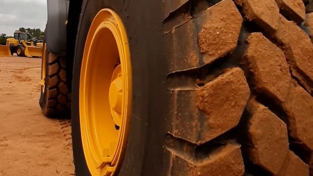 Volvo L90H Wheel Loader Walkaround смотреть онлайн