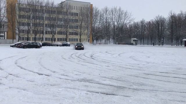 Audi competition / quattro / winter drift смотреть онлайн