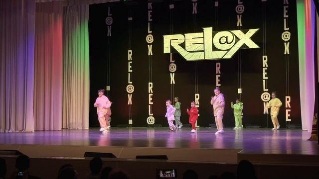 "Dance Monkey" - образцовый танцевальный коллектив "ReL@X" смотреть онлайн