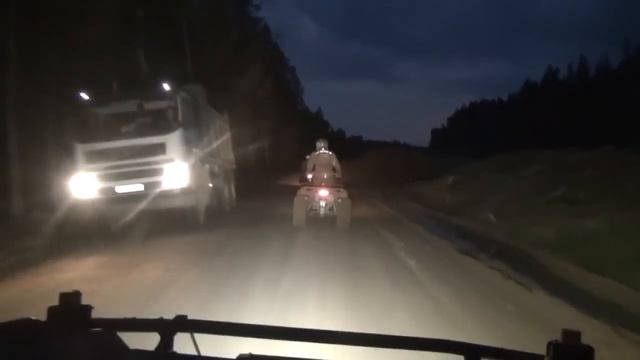 Светодиодные фары для квдадроцикла смотреть онлайн