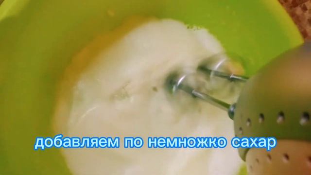 Пироги с миндалем и шоколадом