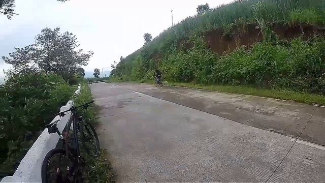 Mysterious Road (Gravity Road) смотреть онлайн