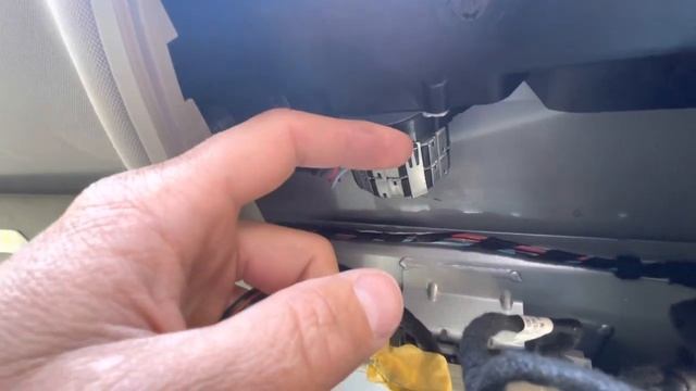 2004 Audi A8L Sunroof Grinding! D3 A8 смотреть онлайн