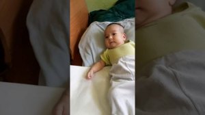 Описалась доча,ругаю за это,а она смеётся))