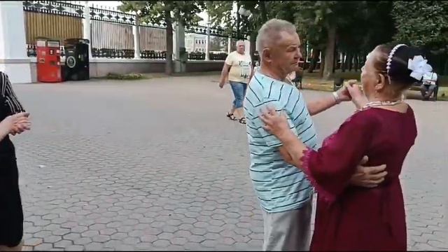 Не постоянная у них любовь...Гомель. смотреть онлайн