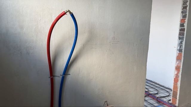 Что нужно учесть при заливке стяжки? Окна в пол, витражи, конвекторы, трапы и многое другое. смотреть онлайн