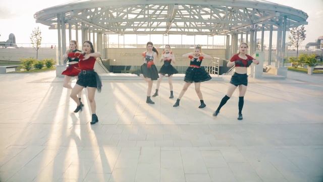 [K-POP IN PUBLIC] [RUSSIA] LE SSERAFIM(르세라핌) ‘FEARLESS’ dance cover by SAMLOWES смотреть онлайн