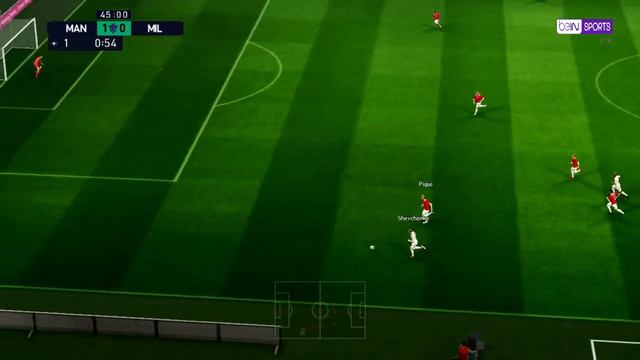 PES2013 (CLASSIC MANCHESTER UNITED VS CLASSIC AC MILAN смотреть онлайн
