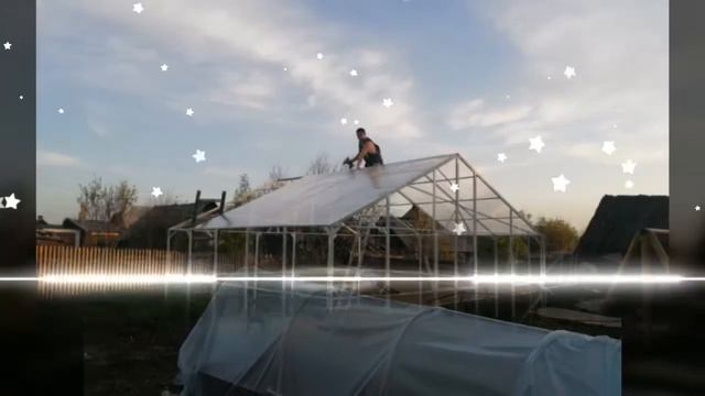 Бассейн в каркасе из поликарбоната