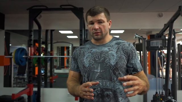 Становая 330кг???! Пауэрлифтинг от чемпиона мира WRPF Андрея Улащика | EPISODE 2 смотреть онлайн