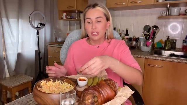 РАЗВЕЛА НА ДЕНЬГИ И КИНУЛА/МУКБАНГ/САМАЯ ВКУСНАЯ РУЛЬКА смотреть онлайн