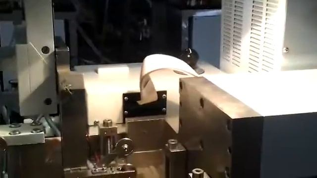 Демонстрация работы электроэрозионного проволочно-вырезного 5-ти координатного станка A207.93-M5 смотреть онлайн