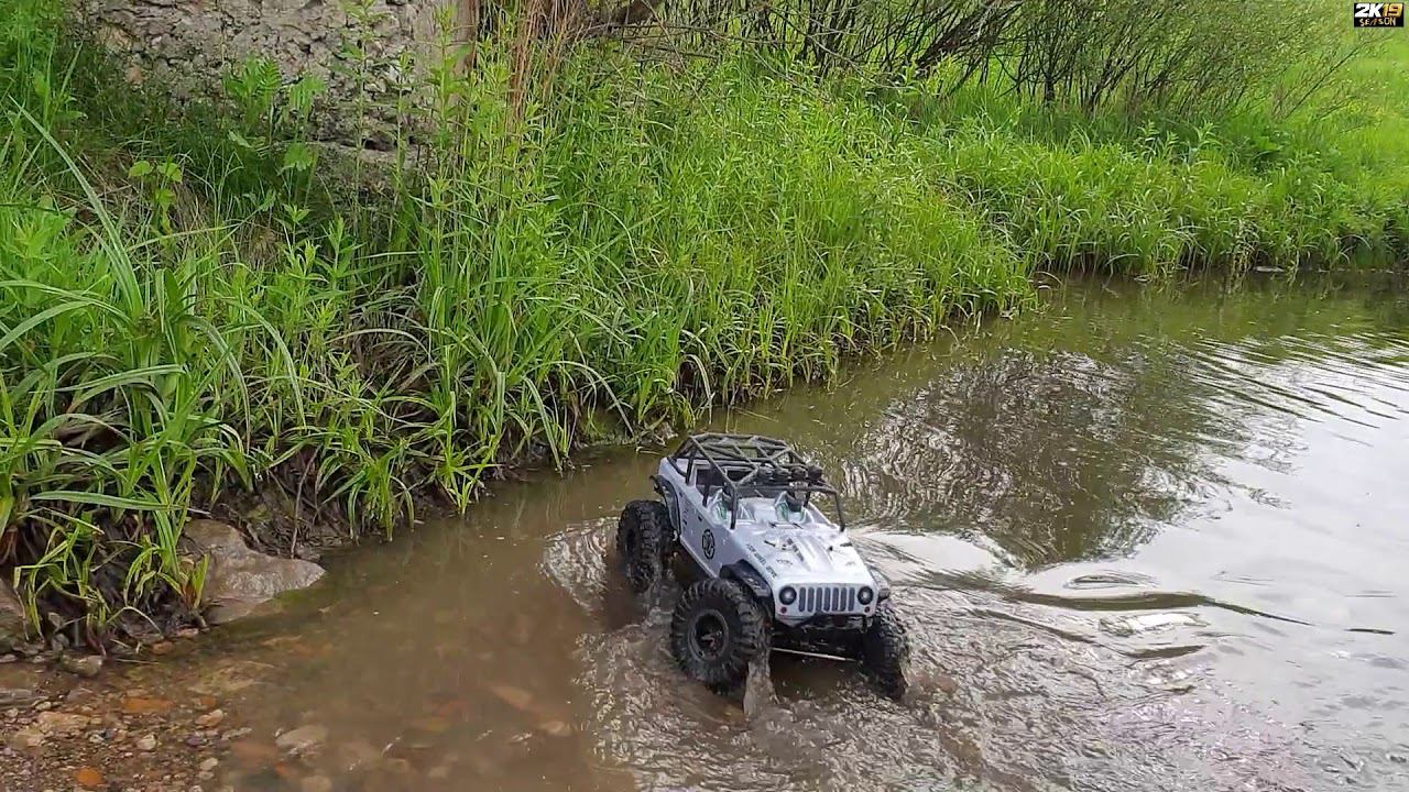 Ремо Хобби проверка на влагозащиту. RemoHobby Waterproof. Open Topped Jeeps Trial Ride Track.