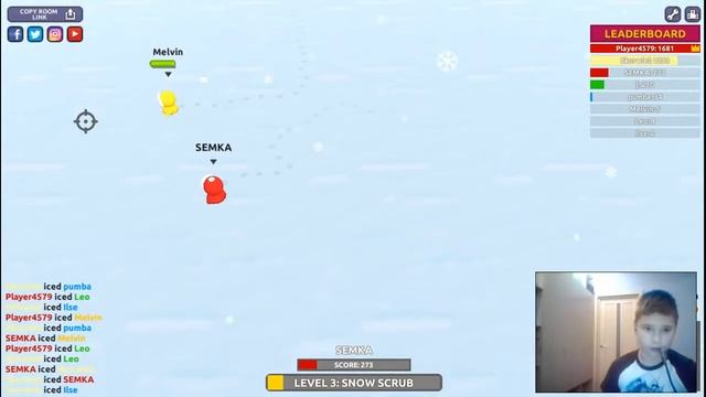 СНЕГОМ В ЛИЦО!!!! || Snowfight.io смотреть онлайн