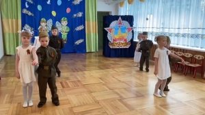 Танец «В лесу прифронтовом» в детском саду. Старшая группа