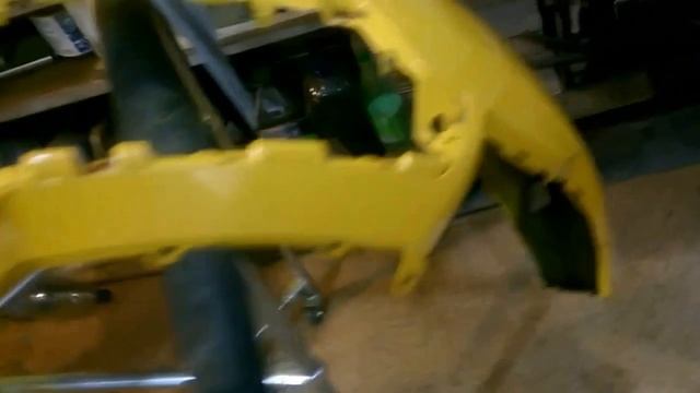 Отремонтированный и покрашенный бампер Citroen C4 смотреть онлайн