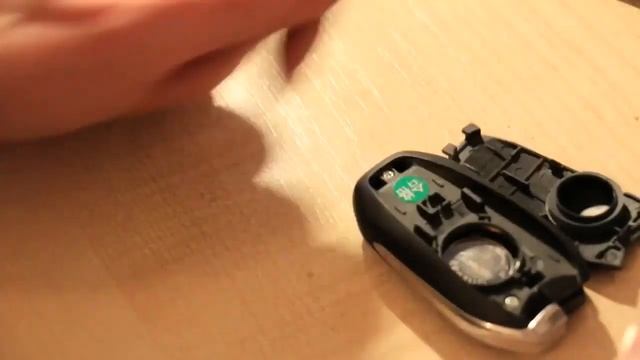 Замена батарейки в ключе Lifan x70. смотреть онлайн
