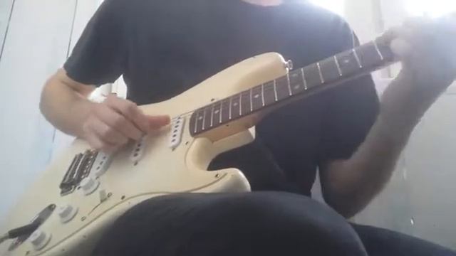 Fender Stratocaster Squier Affinity 1996 смотреть онлайн