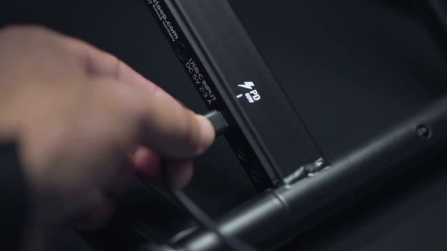 Reloop Stand Hub - Advanced Laptop Stand with USB-C PD-Hub (Introduction) смотреть онлайн