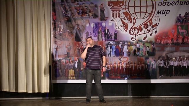 Инвалид по зрению талантливо исполнил сою песню смотреть онлайн