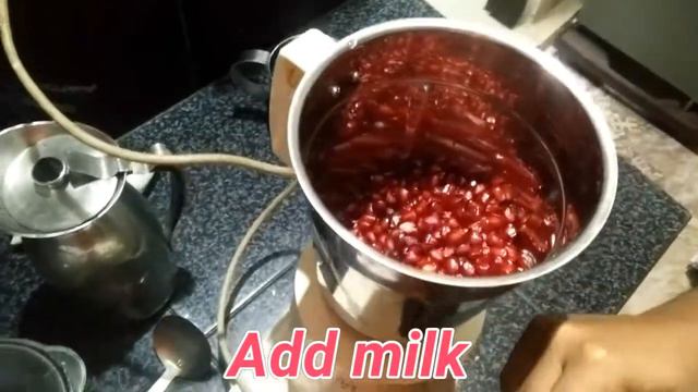 How to make pomegranate milkshake in 3 minutes смотреть онлайн
