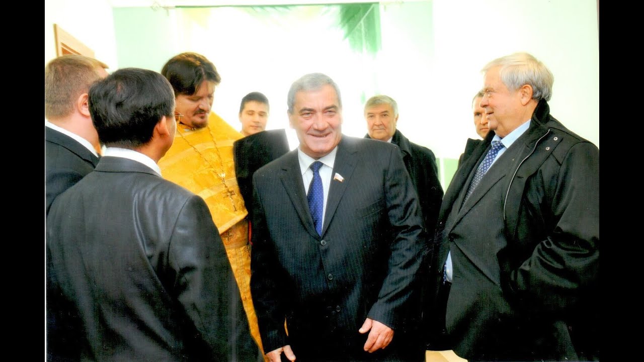 Мирный. Встречи В. Штырова с трудовыми коллективами смотреть онлайн