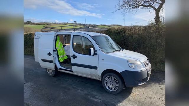 Fiat Doblo Cargo Van смотреть онлайн