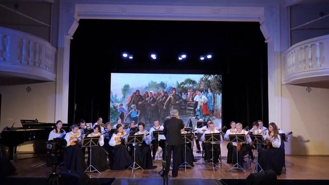 Военный марш. Е.Дербенко. Ансамбль русских народных инструментов ДК МЭИ (Москва) смотреть онлайн