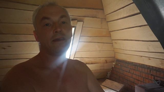 Камни шипят на следующей день после бани в банной печке Рамунаса смотреть онлайн