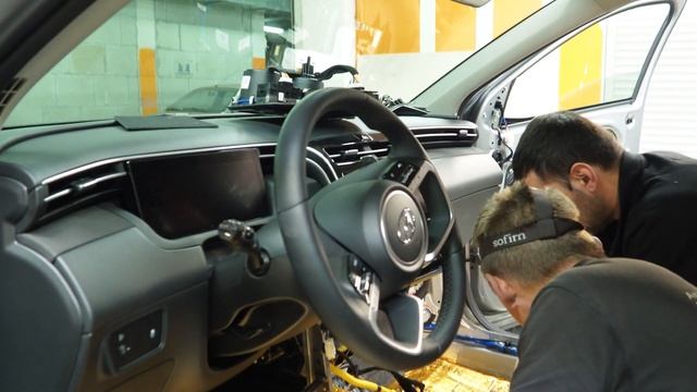 Полная шумоизоляция Hyundai Tucson (Активное шумоподавление) смотреть онлайн