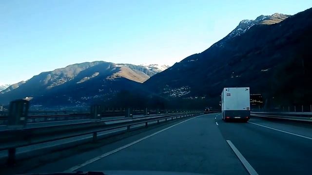 Евротур 2013. День 4. Всё горы Швейцарии.