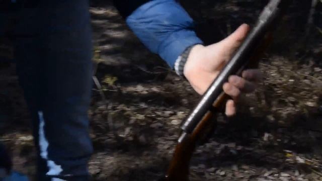 Лесной тир.Стреляем из пневматики по воздушным шарикам наполненным мукой смотреть онлайн