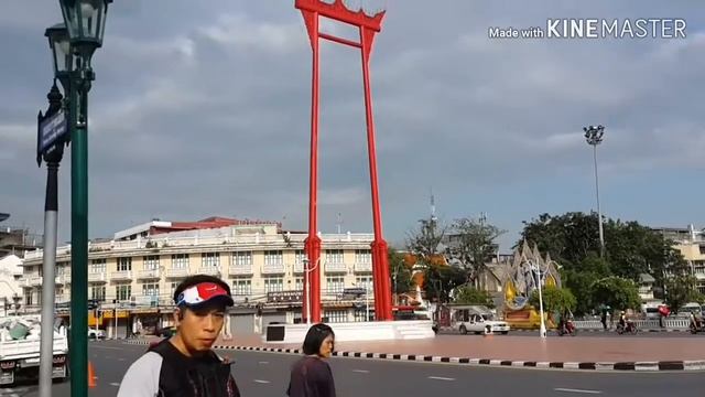 City Run Episode II : EXPLORING BANGKOK смотреть онлайн