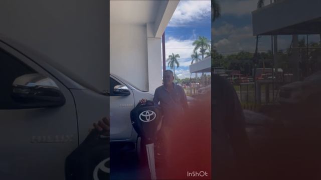 BRAND NEW TOYOTA HILUX G AT 2023 SILVER METALLIC смотреть онлайн