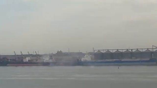 Откуда угольная и химическая пыль в Новых Белярах: жители села сняли видео для депутата облсовета смотреть онлайн