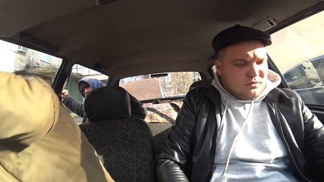 UBER ОТКРЫЛ ТОЧКУ Б//ТАКСУЕМ НА СЛАВУТЕ смотреть онлайн