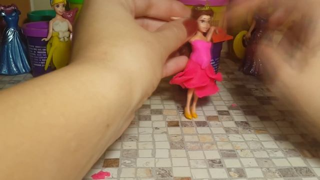 Play Doh Princess Fashion Принцессы Дисней "сезон цветения" Лепим цветочные платья смотреть онлайн