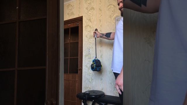 Silver Bullet hold: Hades 300lb (66 kg RGC), 2,5 kg - 41 second смотреть онлайн